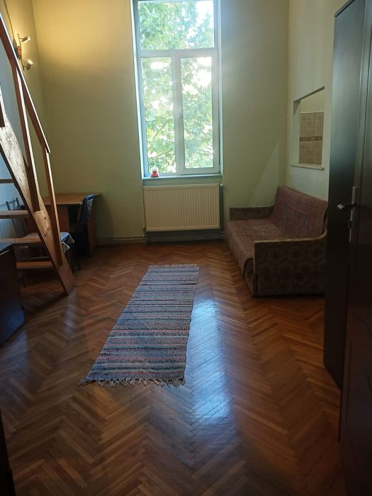 Garsonieră pe strada Horea lângă Facultatea de Litere