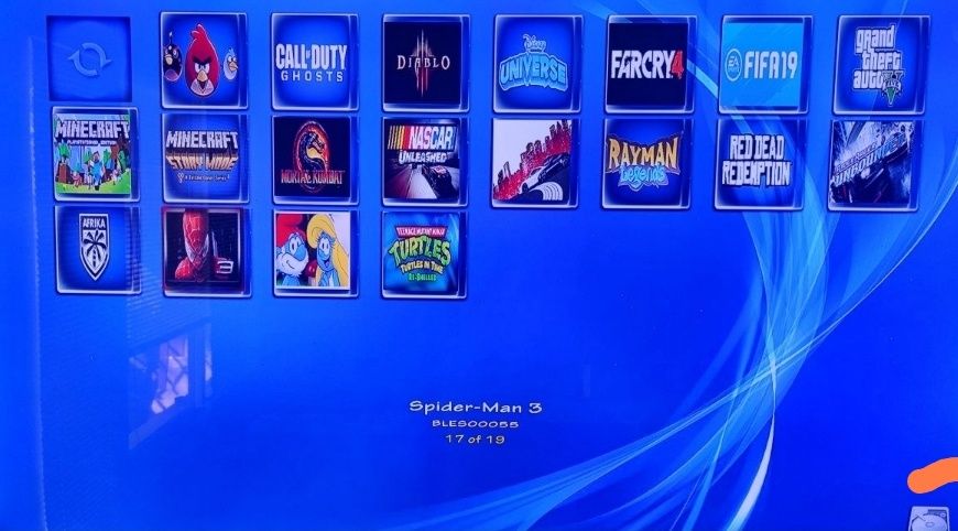 PS3-Slim-Superslim 320 gb+Джойстик+30 игри