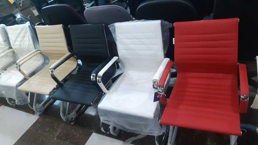 Кресло DELGADO visitor original  оптовая цена