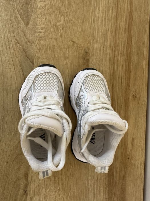 Детски маратонки Зара