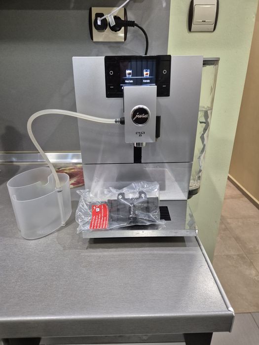 Кафеавтомат JURA ena 8