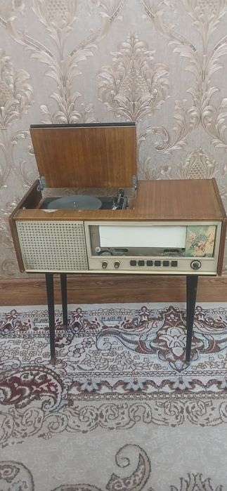 Рекорд 311 магнитола СССР