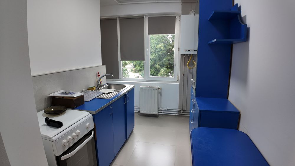 Apartament în Centru lângă UMF (Fostul MALL) de vânzare, 2 Camere, Decomandat 49mp