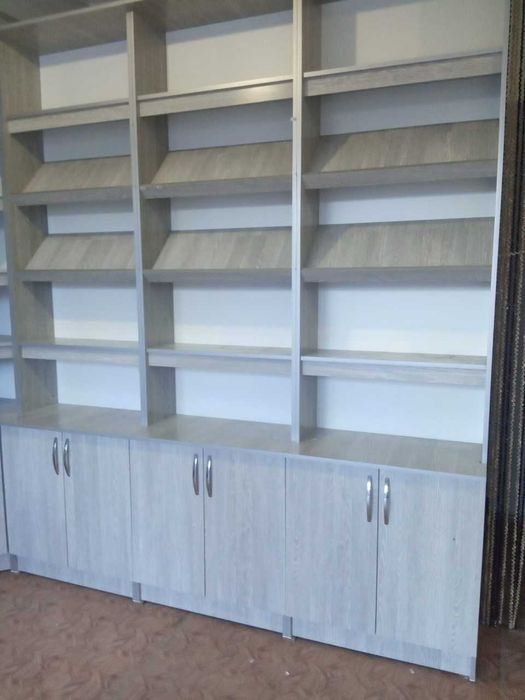 Мебель стеллаж для магазинов