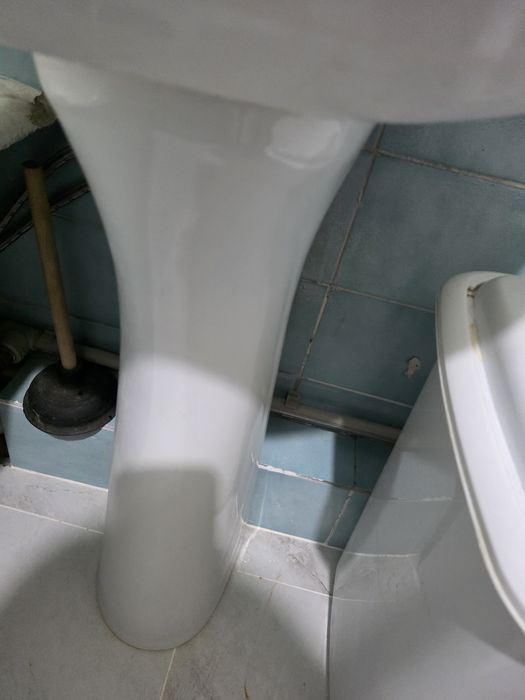 Раковина со смесителем