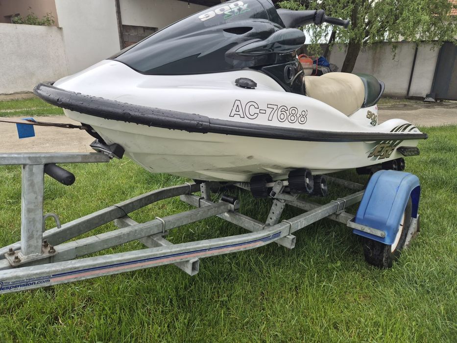 Kawasaki Jet Ski 900 STX + peridoc