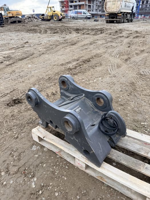 Cupla rapida excavator Volvo