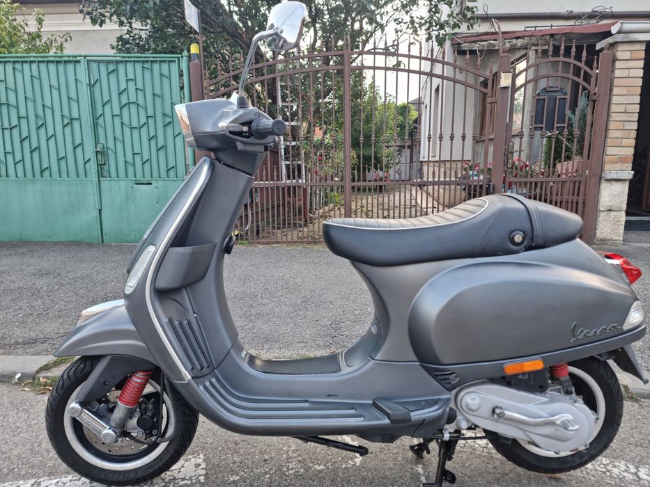 Scuter Vespa Sprint 50, 2T ,2012