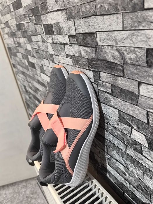 Маратонки Adidas