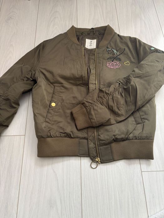 Палта и  якета  М-Л, както и за 12г MARX , LCW, TOM TAILOR, ZARA