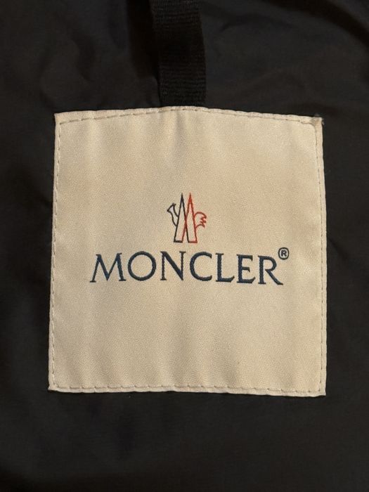 Geaca Parka cu puf Moncler