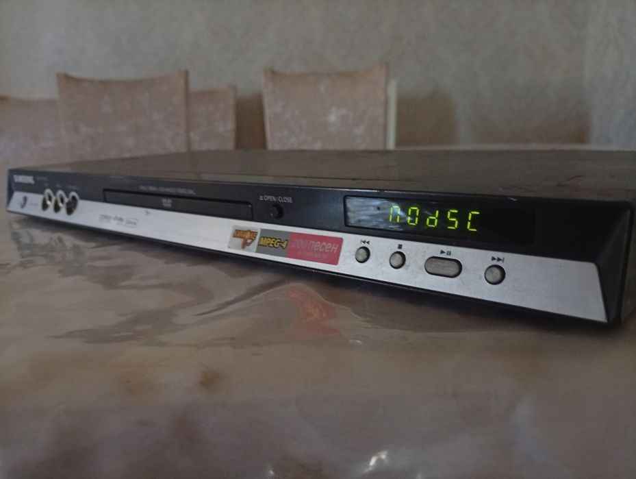 DVD-плеер Samsung и ресивер SVEC A8