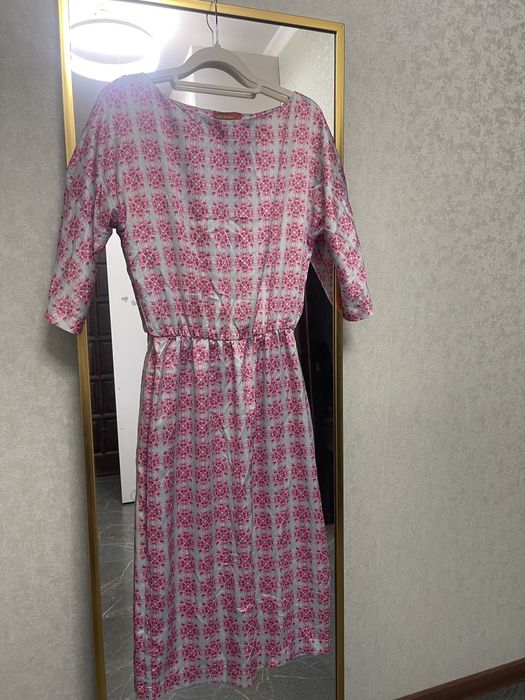 Платья юбки комбинезоны