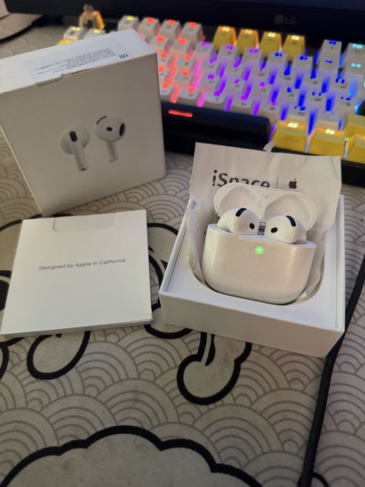 продам airpods 4
