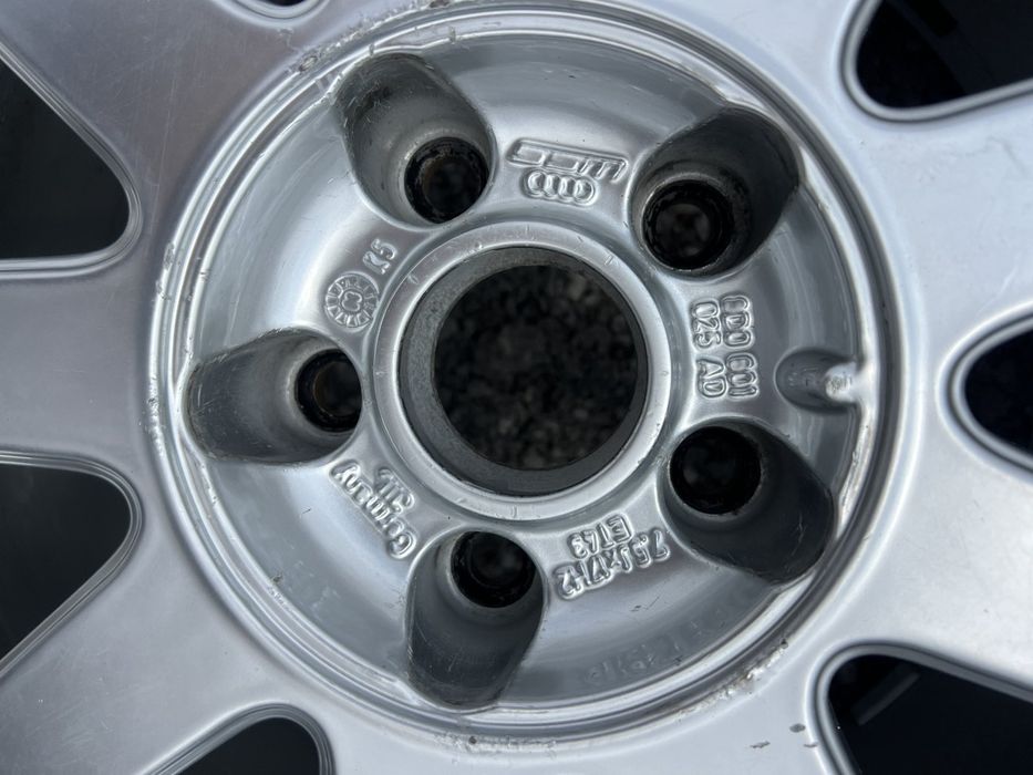 Оригинални джанти Ауди 5/112 Audi 5x112

Употребявани, Шумен