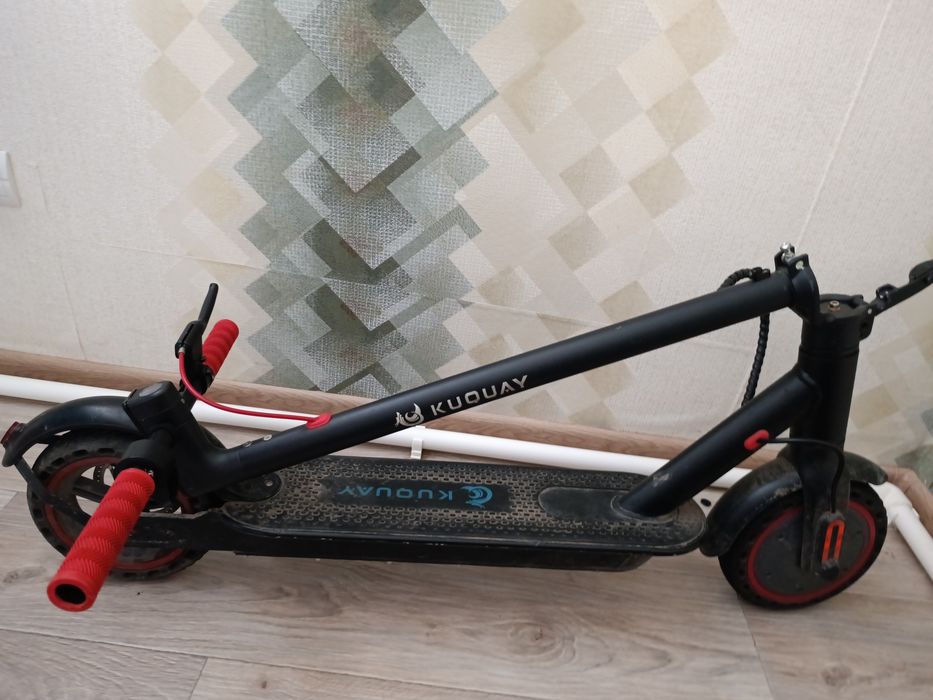 Продам электросамокат