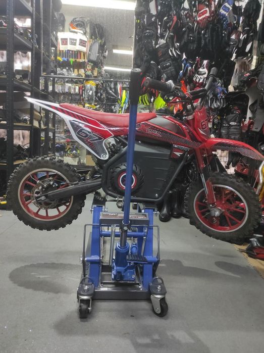 Хидравличен крик за мотор