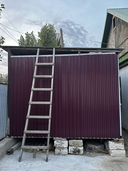 Павильон контейнерного типа. Утеплен пенопластом