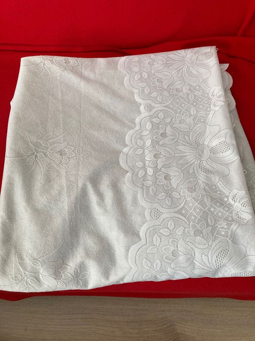 Перде бяла дантела