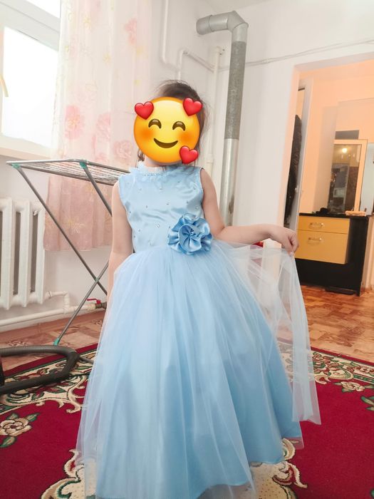 Прокат костюмов и платья