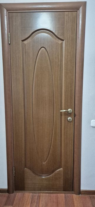 Продам межкомнатные двери б/у
