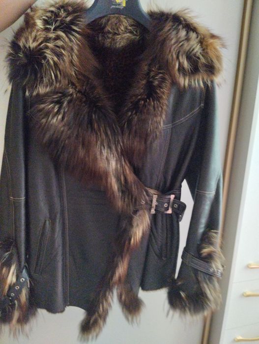Продам женскую дублёку