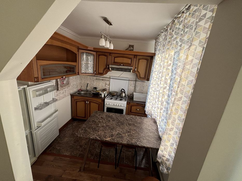 Продам квартиру 2 х комнатную