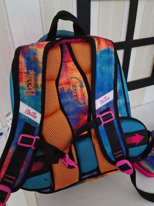 Школьный ранец