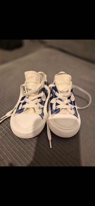 Tenesi  Converse copii marimea 25 noi