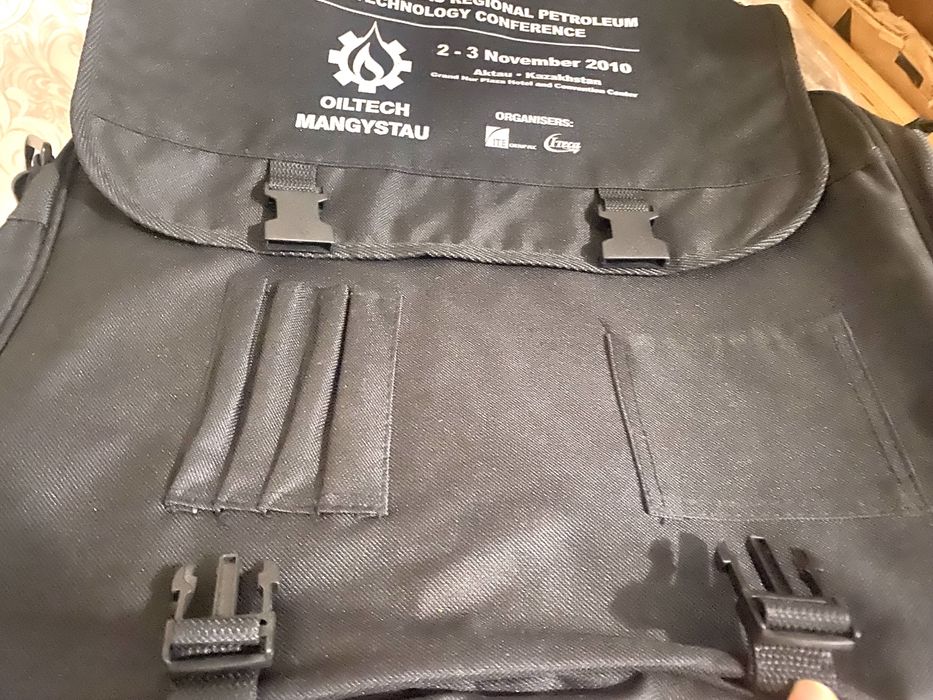 Сумка для ноутбука 40х33 см