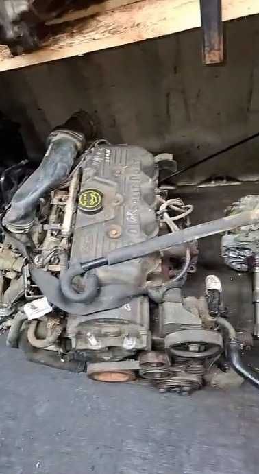 Двигатель Split Port, YS4E Ford Focus бек