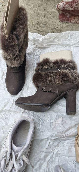 Продам женскую обувь