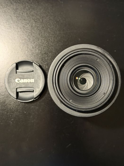 Obiectiv Canon RF 35mm F1.8