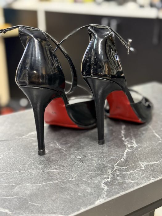 Ремонт чемоданов обуви сумок