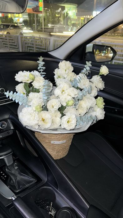 продам цветы, купила час назад