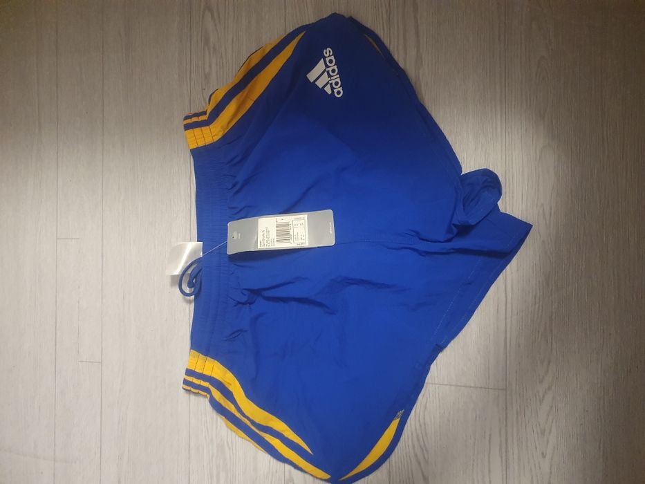 Pantaloni scurți atletism adidas