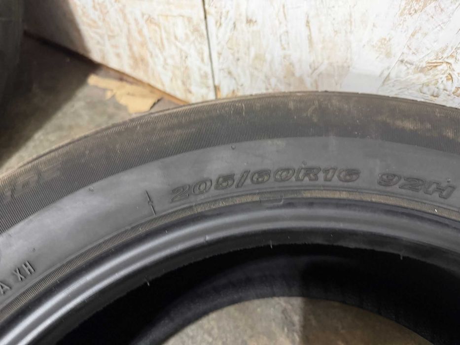 Anvelope 205/60 R16 Nexen vara DOT 2524 Golf Octavia A3