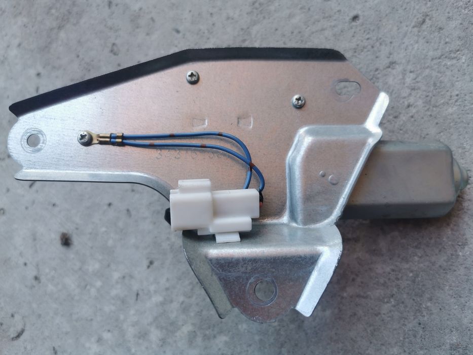 Моторче за задната чистачка за Мазда 2 2004 година