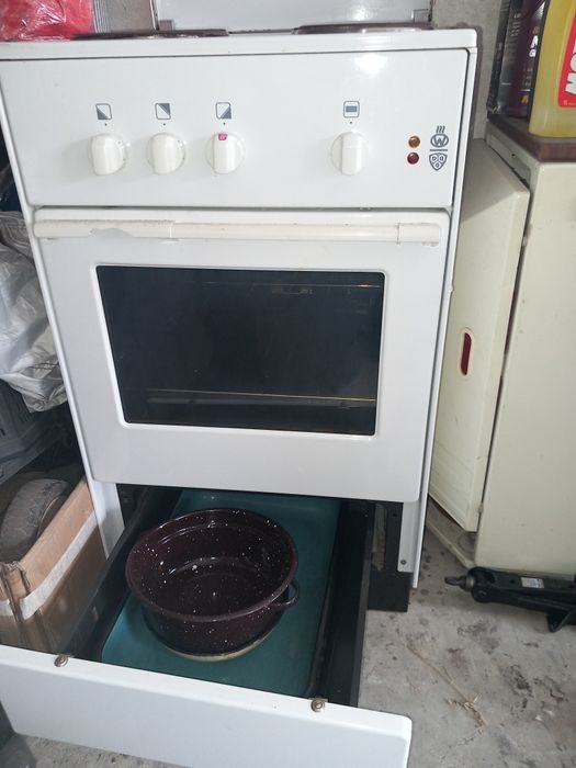 Електрическа фурна