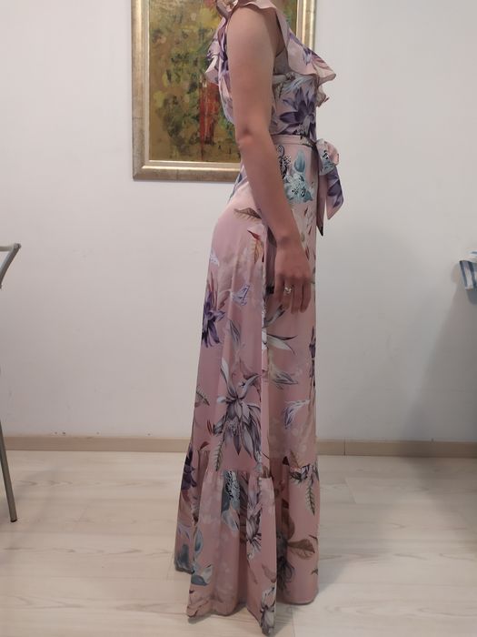 Официална рокля - нова