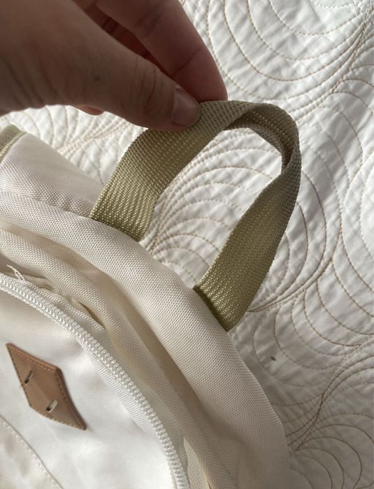 Продам рюкзак Skechers