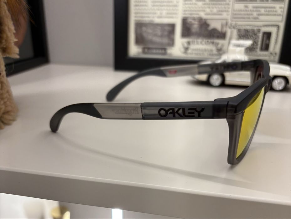 Очила - Oakley Grey Ink Prizm