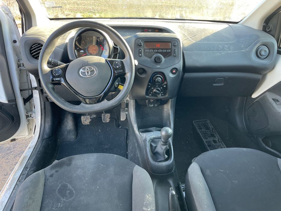 Toyota Aygo 1.0 VVTI, двигател 1KR-FE, 2022, 72 кс., 5 ск., 27 000 km.