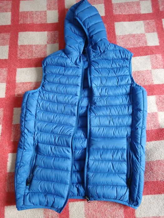 Vesta cu gluga, albastru inchis