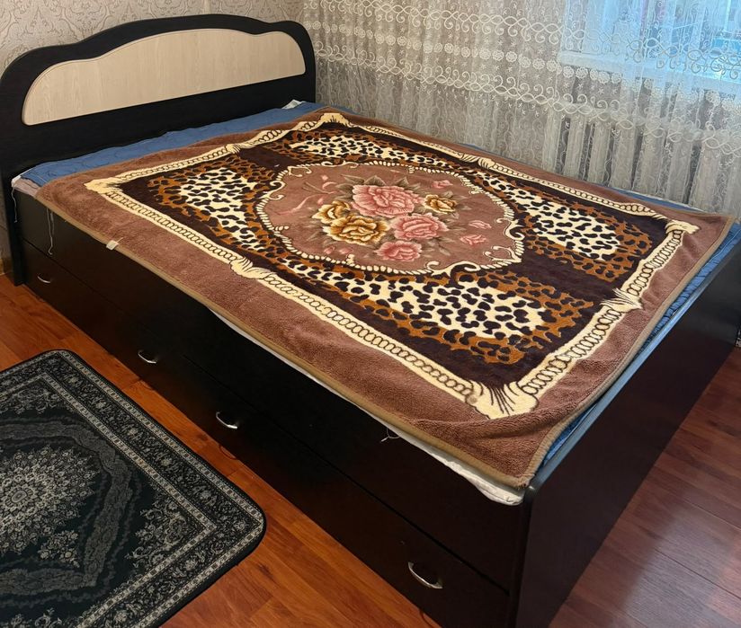 Продам хороший кровать