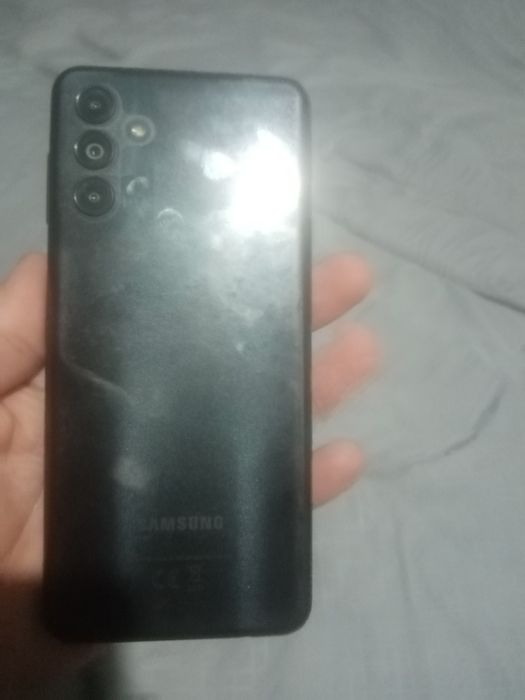 Samsung A04s sotladi