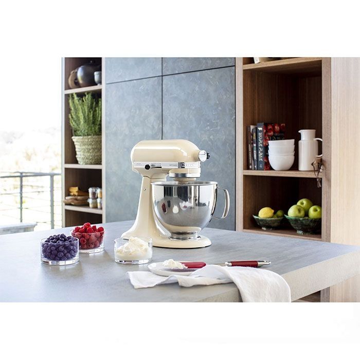 Кухненски робот KitchenAid Artisan с рендета, 4.8 л, Almond Cream