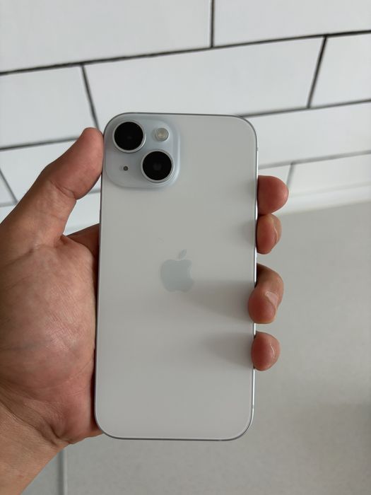 iphone 15 смартфон