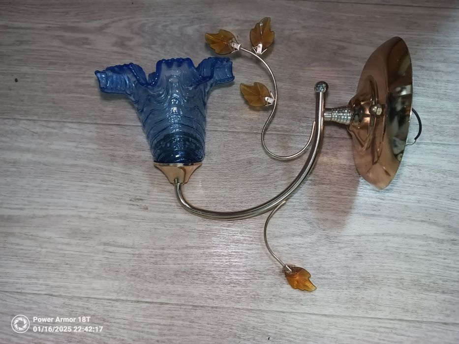 Бра настенная  светильник