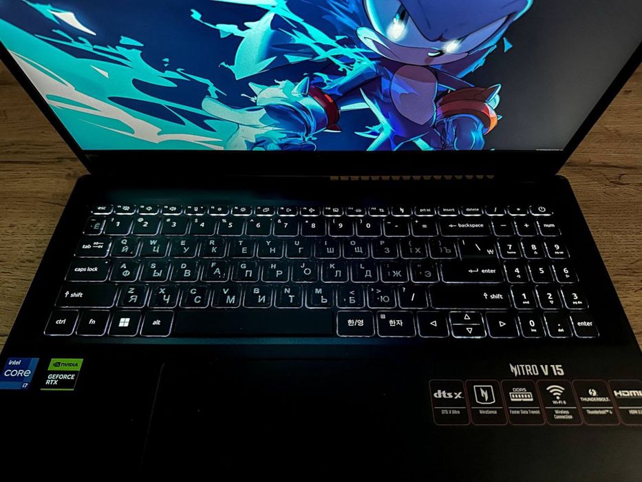 Acer nitro v15 rxt4060. 16 gb ram